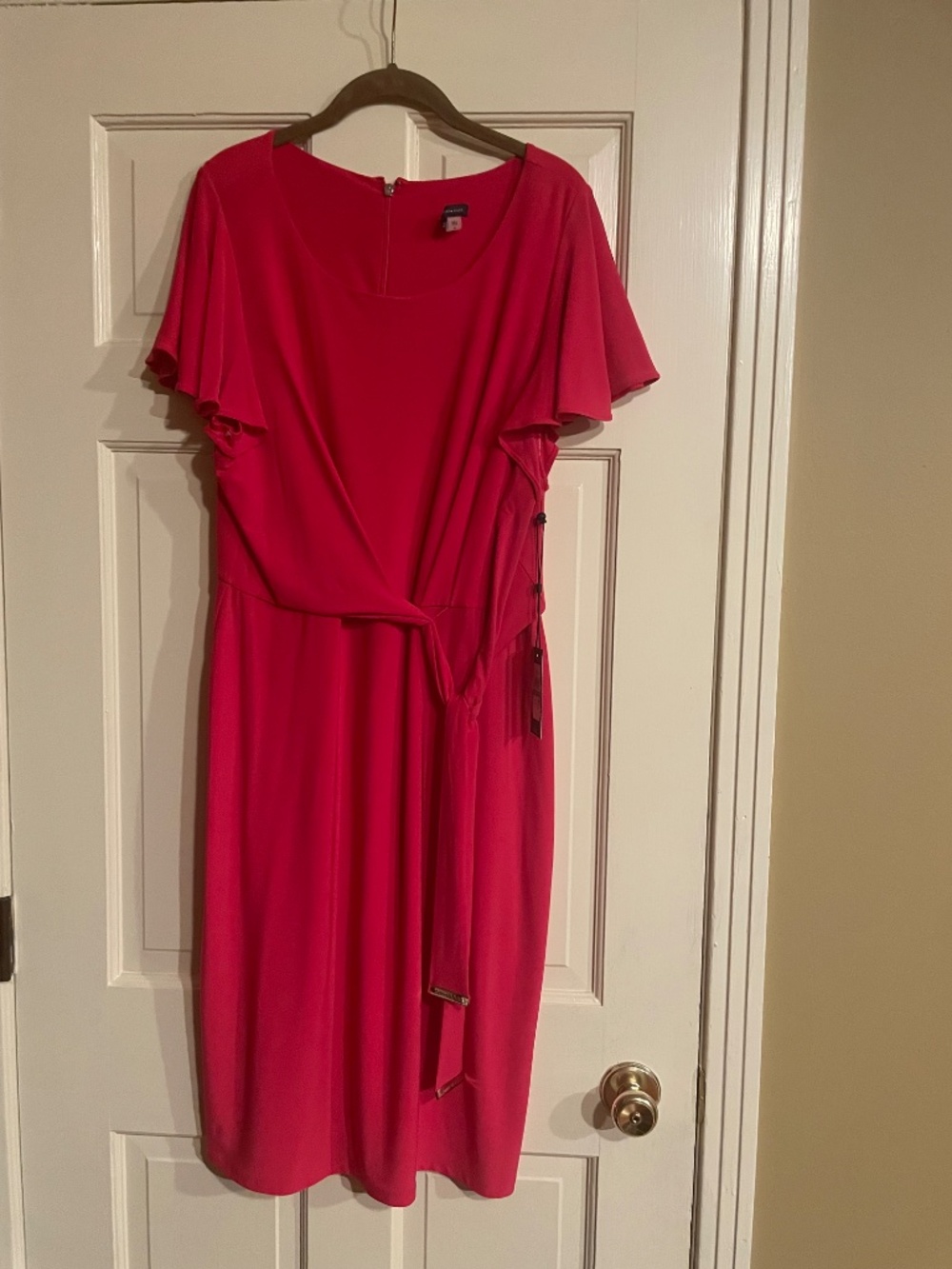 Dress - Picture 2 of 5